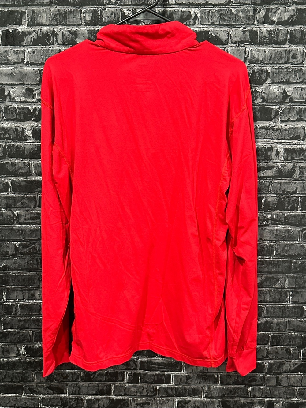 Descente Red Performance Jacket with White Logo - Picture 5 of 5